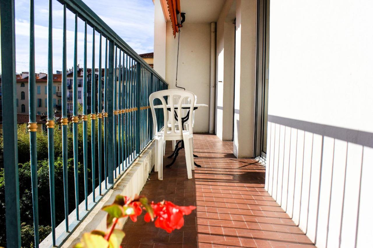 Appartement Escapade 8 *